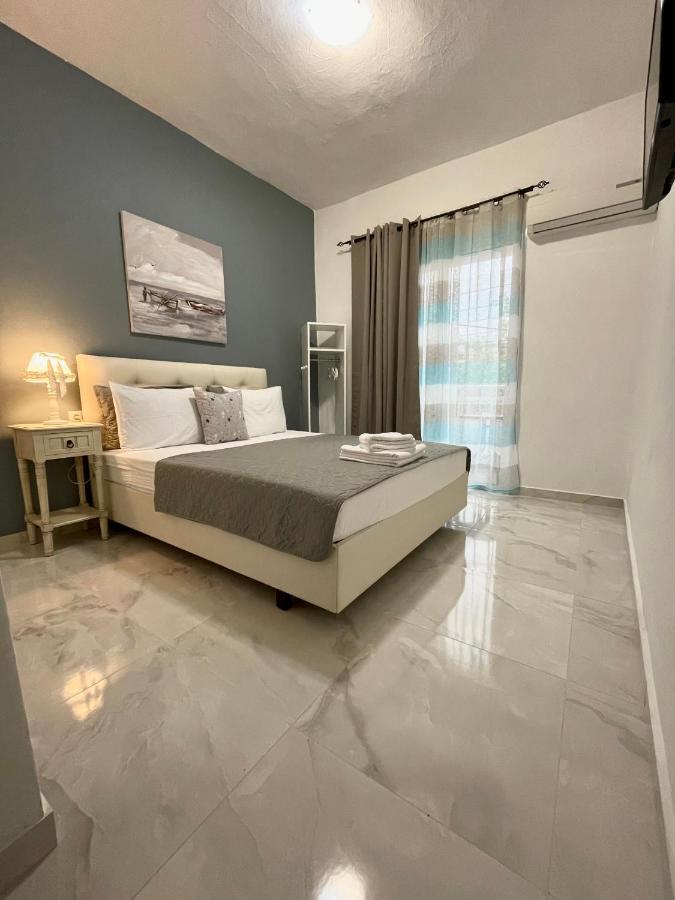 Nisel Seaside Apartment Paralia Katerinis Ngoại thất bức ảnh